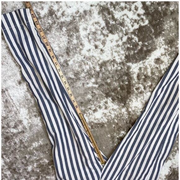 BRANDY MELVILLE Italy Womens Navy White Wide Striped Tapered Leg Pants SZ 4 - Picture 3 of 9